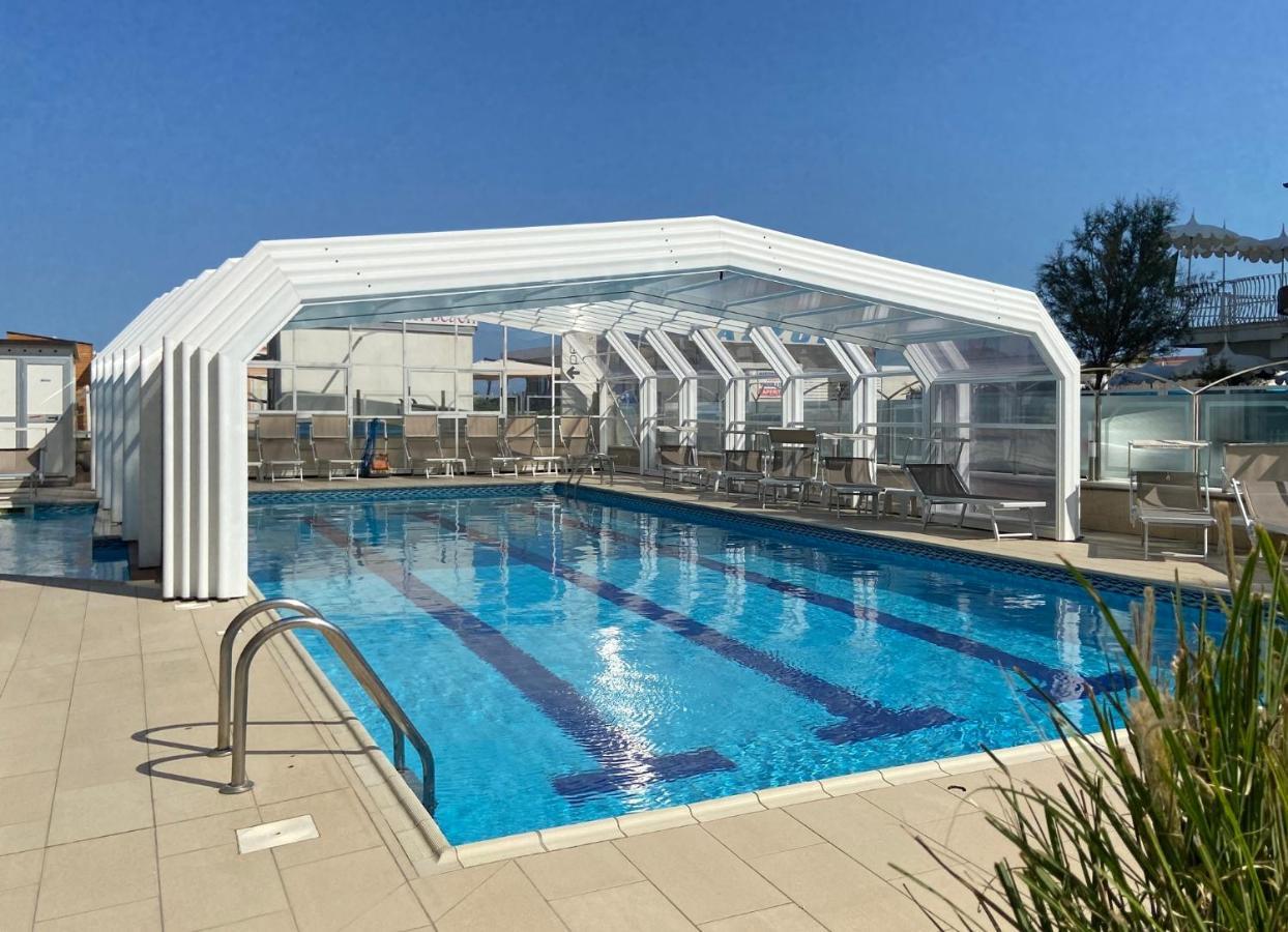 מילאנו מריטימה Hotel Solemare מראה חיצוני תמונה